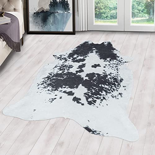 Carpetsale24 Kunstfell Teppich Schwarz-Weiß – 100x135 cm – Waschbar & tierleidfrei – Täuschend echtes Design – rutschfeste Rückseite – Weich & vielseitig für Wohnzimmer, Schlafzimmer & Wanddeko von Carpetsale24