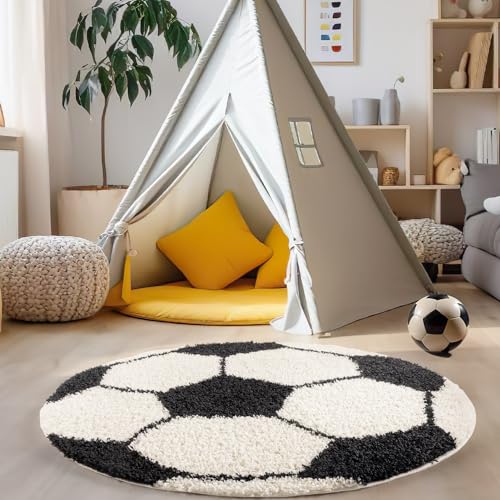 Carpettex Kinderteppich Fußball-Design Schwarz 120 cm Rund - Hochflor Teppich Kinderzimmer für Mädchen und Jungen Super Weich Flauschig - Runder Spielteppich Babyteppich Gaming Teppich Babyzimmer von Carpettex Teppich