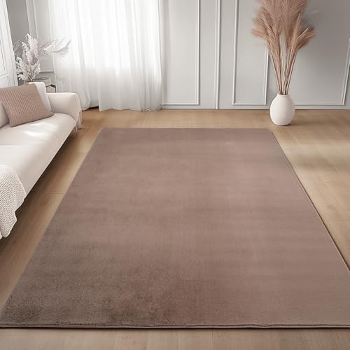 Carpettex Teppich Braun 200x280 cm Kurzflor Teppich Waschbar, weich & rutschfest, modern einfarbiges Design für Wohnzimmer, Küche Schlafzimmer, & Kinderzimmer Carpettex Teppich Braun 200x280 cm Kurzflor Teppich Waschbar, weich & rutschfest, modern einfarbiges Design für Wohnzimmer, Küche Schlafzimmer, & Kinderzimmer von Carpettex Teppich