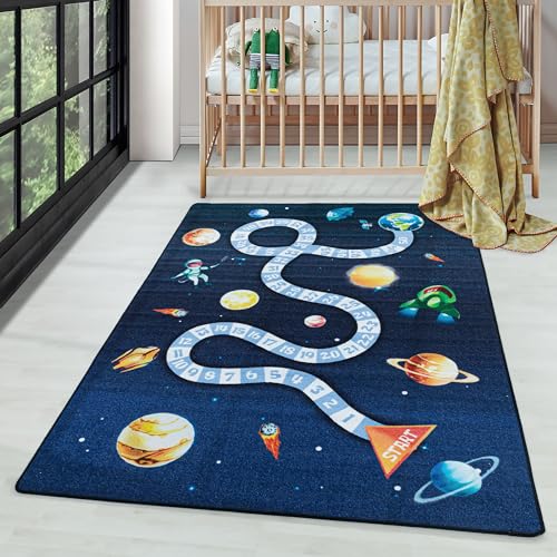 Kinderteppich Jungen oder Mädchen Weltraum Design Teppich Kinderzimmer Spielteppich rutschfest Waschbar, Farbe: Marineblau, Größe: 160 x 230 cm von Carpettex Teppich