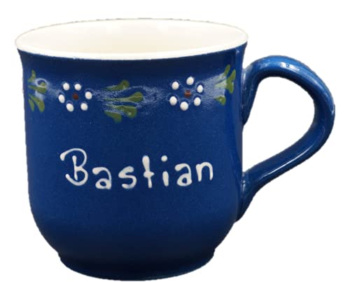 Carstens Keramik® Namenstasse Bunzlau Blau Blumenkante, handgefertigt und bemalt, 240 ml, Tasse mit Wunschnamen von Carstens Keramik