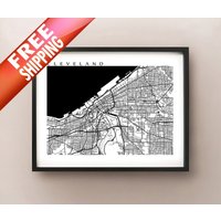 Cleveland Karte - Ohio Posterdruck Schwarz Und Weiß von CartoCreative