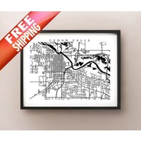 Zedernfälle Karte - Schwarz Und Weiß Wandkunst Iowa Home Decor von CartoCreative