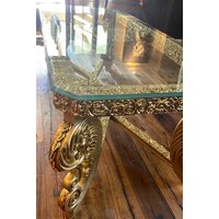 Royal Barocker Esstisch Blattgold-Finish, Extra Lange Glasplatte von CasAminMobel