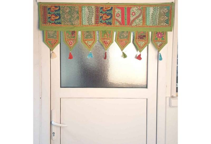 Casa Moro Türvorhang Indischer Patchwork Toran 102x45 cm (BxH), 3-Punkt-Aufhängung (1 St), blickdicht, handbestickter Türvorhang & Fenstervorhang in Boho-Stil von Casa Moro