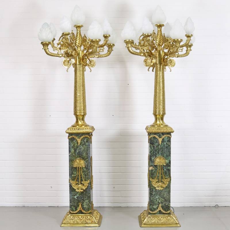 Casa Padrino Barock Stand Kronleuchter mit Marmor Säulen Set Mod1 Schwarz-Grün / Gold - Edel & Prunkvoll Casa Padrino Barock Stand Kronleuchter mit Marmor Säulen Set Mod1 Schwarz-Grün / Gold - Edel & Prunkvoll von Casa Padrino