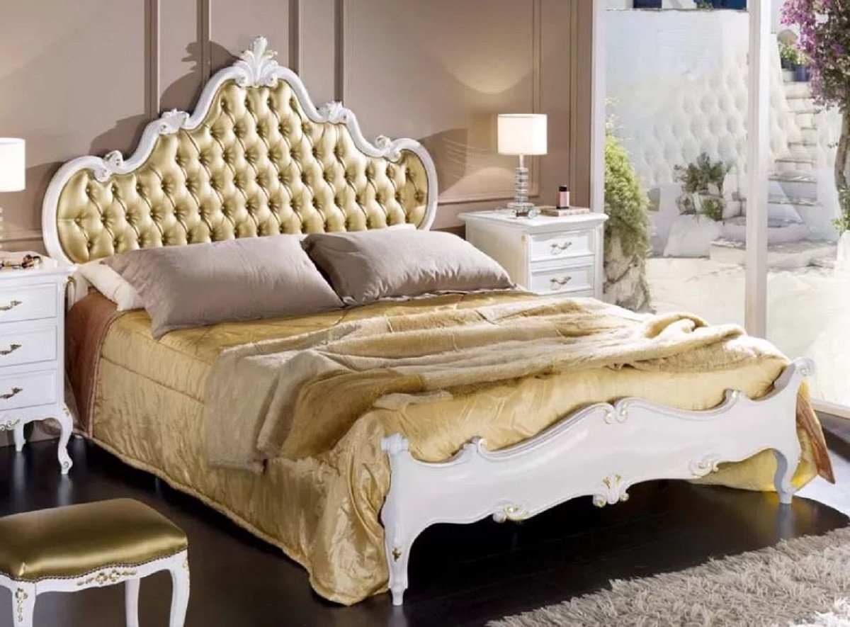 Casa Padrino Bett Doppelbett Gold / Weiß - Prunkvolles Massivholz Bett - Schlafzimmer Möbel - Qualität - Made in Italy von Casa Padrino