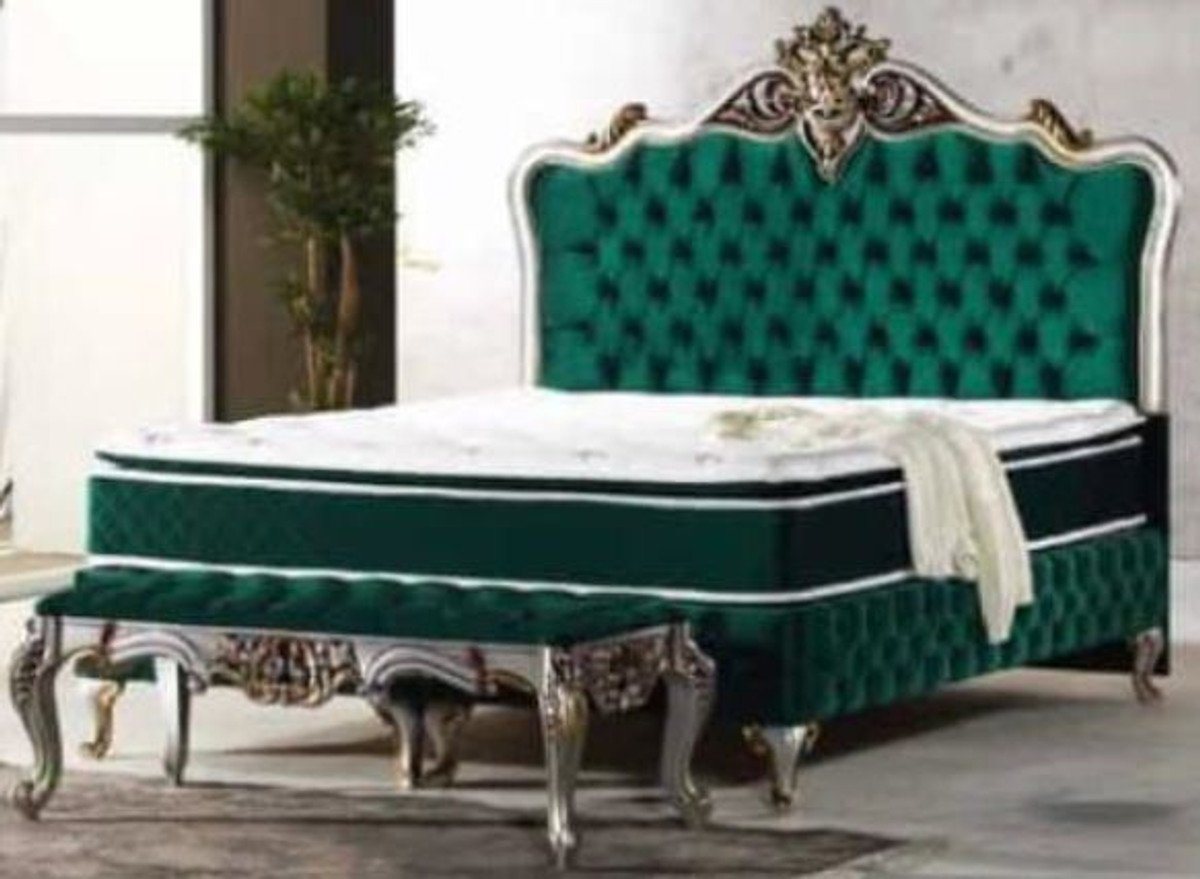 Casa Padrino Bett Doppelbett Grün / Silber / Antik Gold - Prunkvolles Bett mit Matratze - Möbel von Casa Padrino