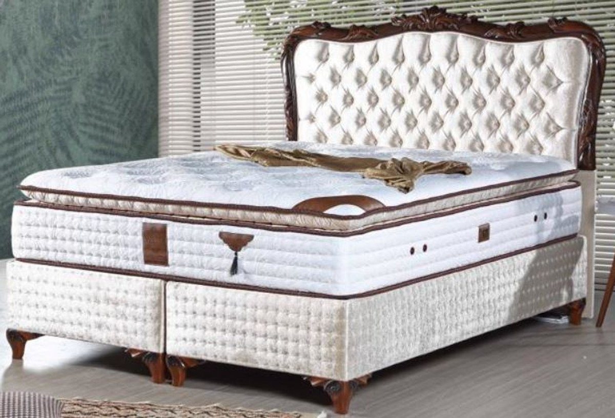 Casa Padrino Bett Doppelbett mit Matratze Champagnerfarben / Braun - Edles Bett im Barockstil - Komplett Set von Casa Padrino