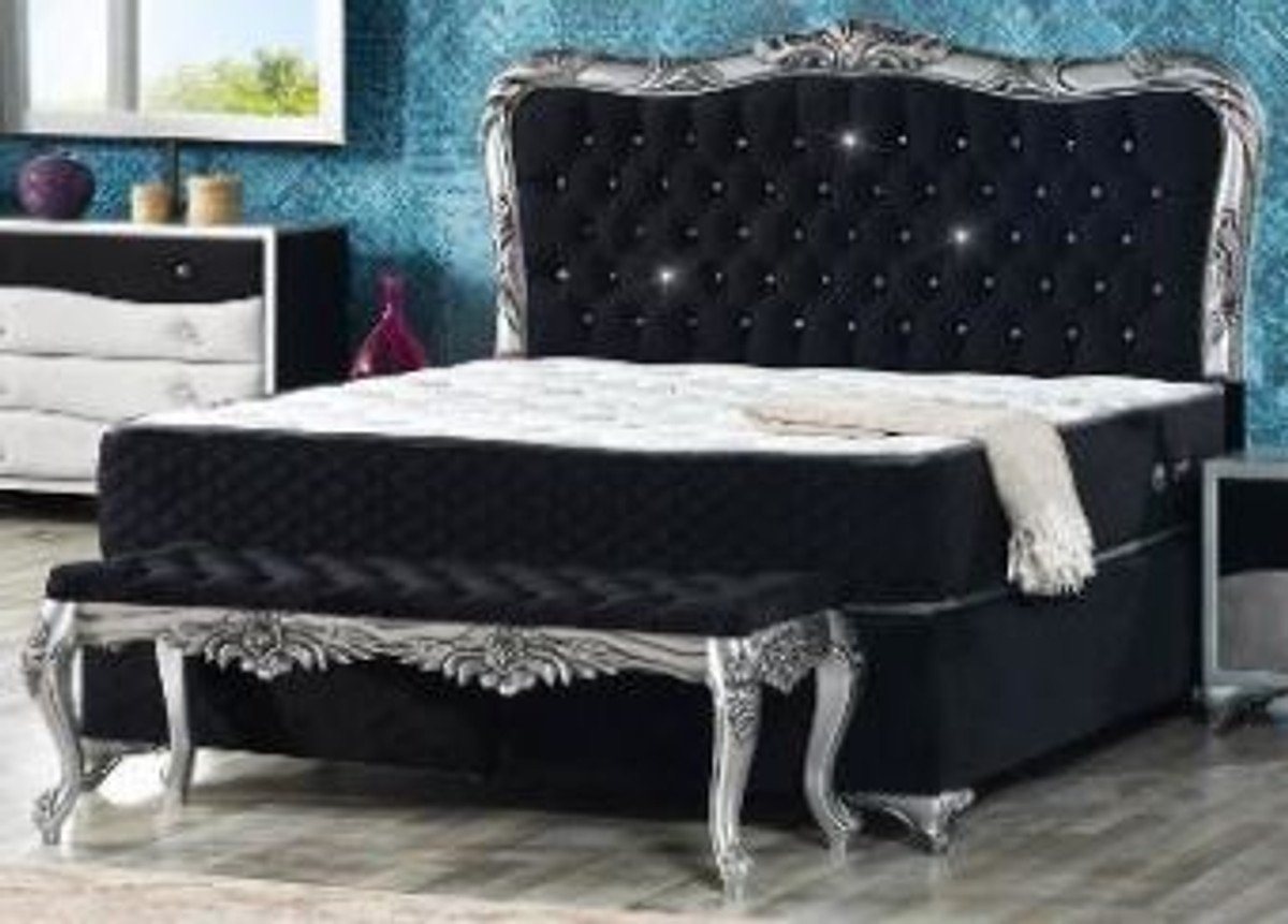 Casa Padrino Bett Samt Bett Schwarz / Silber - Prunkvolles Doppelbett mit Glitzersteinen und Matratze - Schlafzimmer Möbel von Casa Padrino