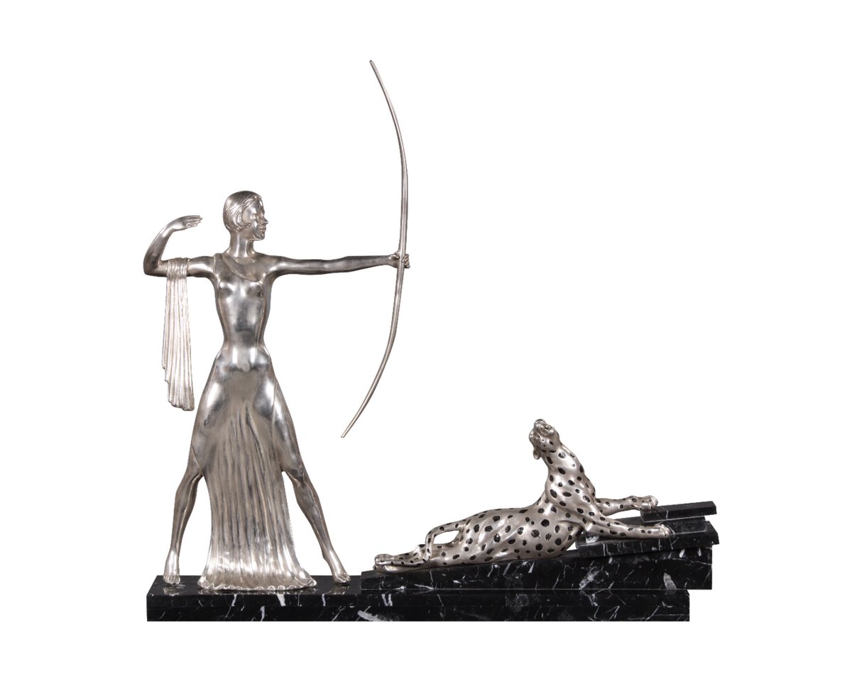 Casa Padrino Dekofigur Bronzefiguren Diana mit Bogen und Leopard auf Marmorsockel Silber / Schwarz 85 x 13 x H. 82 cm - Luxus Deko Diana Göttin der Jagd von Casa Padrino