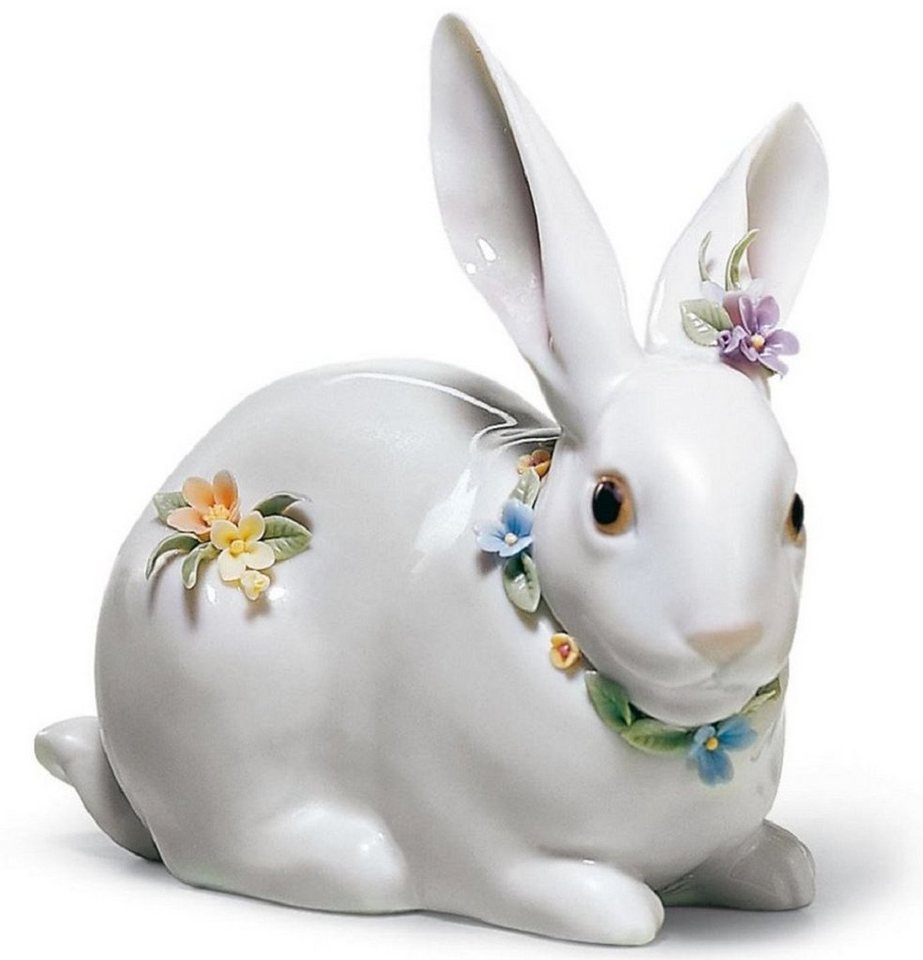 Casa Padrino Dekofigur Casa Padrino Luxus Porzellanfigur Hase mit Blumen Weiß / Mehrfarbig 12 x H. 11 cm - Handgefertigte & Handbemalte Luxus Porzellan Deko von Casa Padrino