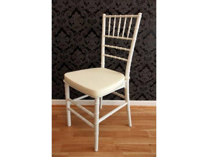 Casa Padrino Designer Acryl Stuhl inkl Sitzkissen Weiß/Creme - Ghost Chair white - Polycarbonat Möbel - Acryl Möbel - Geisterstuhl von Casa Padrino