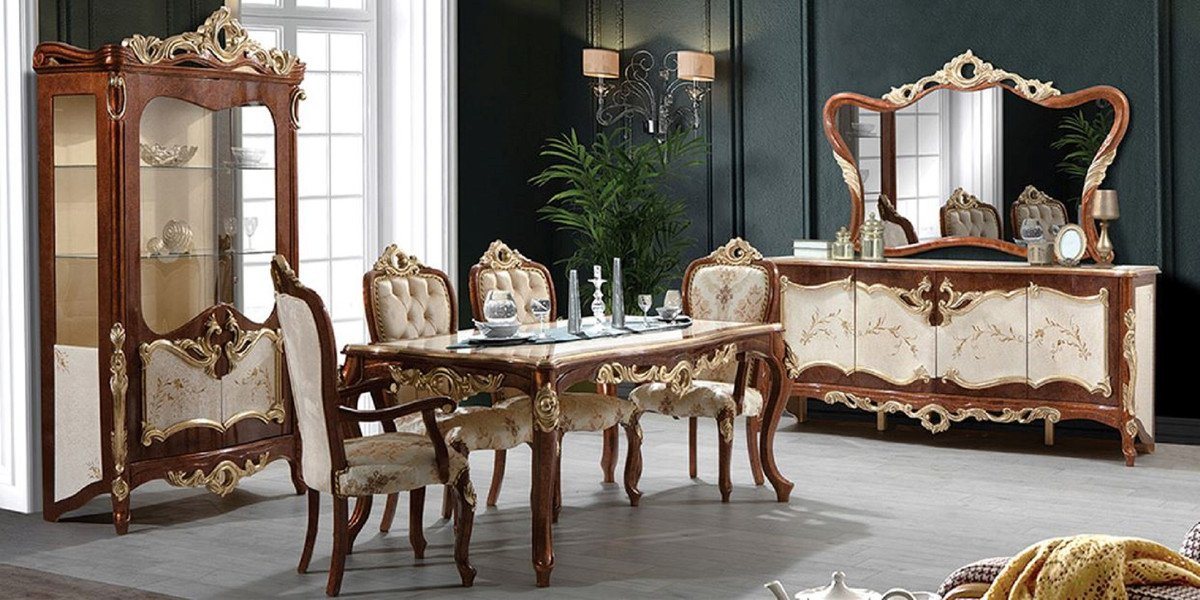 Casa Padrino Esszimmer-Set Luxus Barock Esszimmer Set Cremefarben / Braun / Gold - 1 Esstisch & 6 Esszimmerstühle & 1 Vitrine & 1 Sideboard mit Wandspiegel - Barock Esszimmer Möbel - Edel & Prunkvoll von Casa Padrino