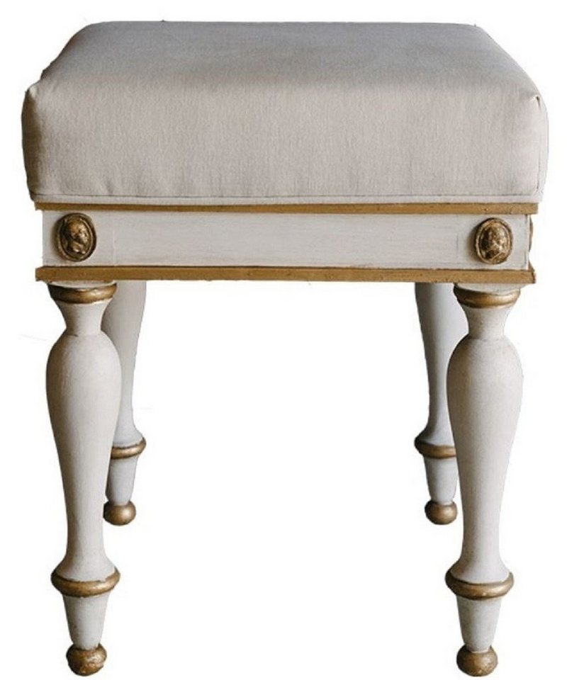 Casa Padrino Fußhocker Luxus Barock Hocker Weiß / Antik Gold 41 x 41 x H. 54 cm - Massivholz Sitzhocker im Barockstil - Barockmöbel von Casa Padrino