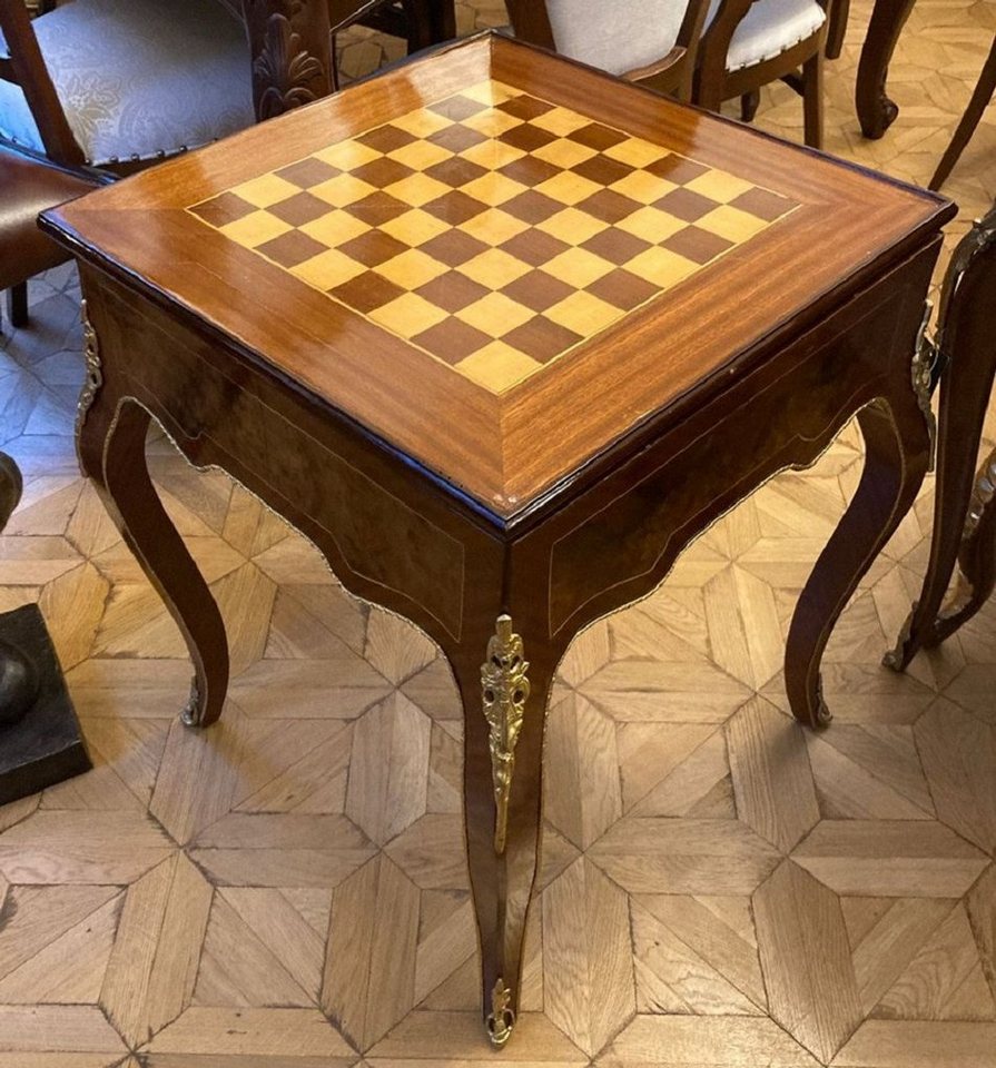 Casa Padrino Gamingtisch Casa Padrino Barock Beistelltisch mit Schach & Backgammon Spielfläche Dunkelbraun / Braun / Messing 60 x 60 x H. 71 cm - Barock Möbel - Antik Stil Möbel - Edel & Prunkvoll Casa Padrino Gamingtisch Casa Padrino Barock Beistelltisch mit Schach & Backgammon Spielfläche Dunkelbraun / Braun / Messing 60 x 60 x H. 71 cm - Barock Möbel - Antik Stil Möbel - Edel & Prunkvoll von Casa Padrino