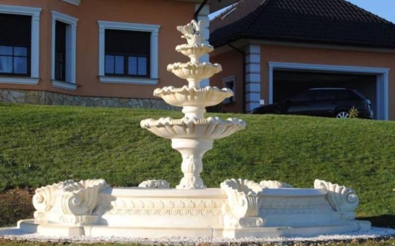Casa Padrino Gartenbrunnen Barock Garten Deko Springbrunnen Weiß Ø 445 x H. 213 cm - Prunkvoller Gartenbrunnen im Barockstil - Stein Brunnen mit Umrandung - Barock Garten & Terrassen Deko Accessoires von Casa Padrino