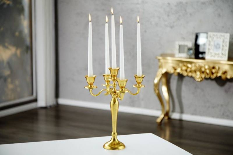 Casa Padrino Kerzenhalter Designer Kerzenhalter aus poliertem Aluminium Gold Shine Classic 5-armig Höhe 40 cm - Kerzenständer von Casa Padrino