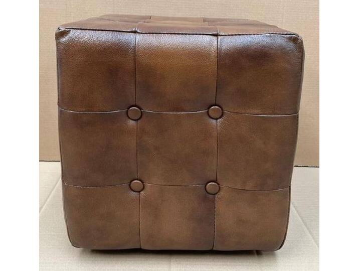 Casa Padrino Luxus Chesterfield Leder Hocker Braun 40 x 40 x H. 40 cm - Echtleder Fußhocker - Echtleder Würfelhocker - Chesterfield Wohnzimmer - Echtleder Möbel - Luxus Möbel Casa Padrino Luxus Chesterfield Leder Hocker Braun 40 x 40 x H. 40 cm - Echtleder Fußhocker - Echtleder Würfelhocker - Chesterfield Wohnzimmer - Echtleder Möbel - Luxus Möbel von Casa Padrino