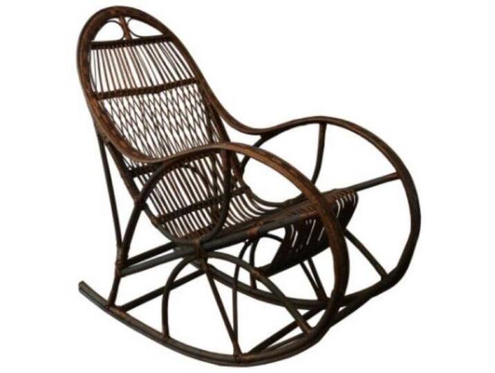 Casa Padrino Luxus Schaukelsessel Dunkelbraun 53 x 120 x H. 115 cm - Handgefertigter Rattan Schaukelstuhl mit Armlehnen - Wohnzimmer Möbel - Garten Möbel - Rattan Möbel - Luxus Möbel von Casa Padrino