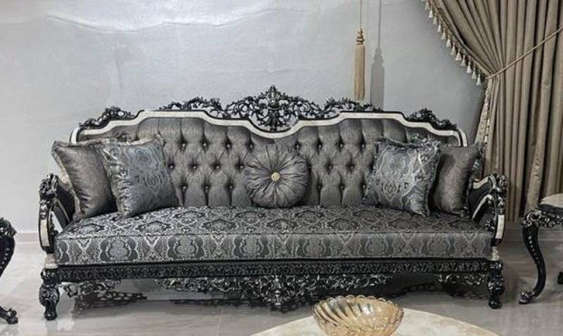 Casa Padrino Sofa Casa Padrino Luxus Barock Sofa Silber / Weiß / Schwarz / Gold - Prunkvolles Wohnzimmer Sofa - Barockstil Wohnzimmer Möbel - Luxus Möbel im Barockstil - Edel & Prunkvoll von Casa Padrino