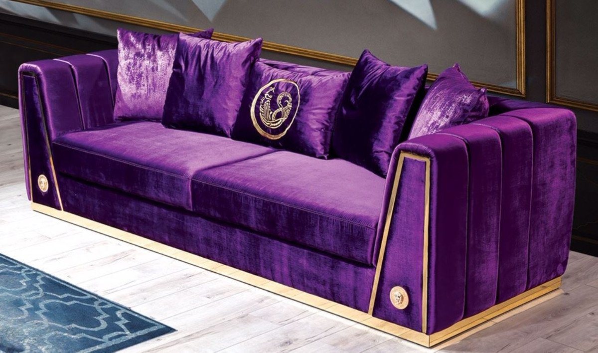 Casa Padrino Sofa Luxus Couch Lila / Gold 260 x 90 x H. 76 cm - Edles Wohnzimmer Sofa mit dekorativen Kissen - Luxus Möbel von Casa Padrino