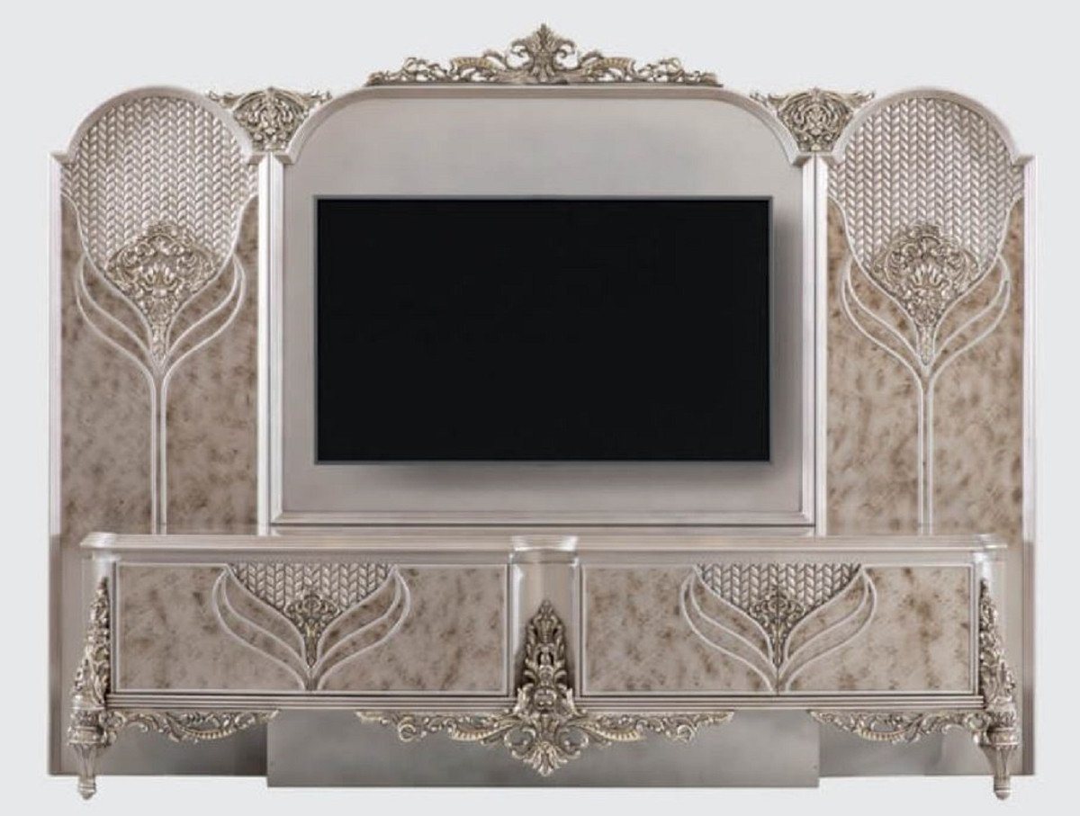 Casa Padrino TV-Schrank Luxus Barock TV Schrank Silber - Prunkvolles Wohnzimmer Sideboard mit Rückwand - Barock Wohnzimmer Möbel von Casa Padrino