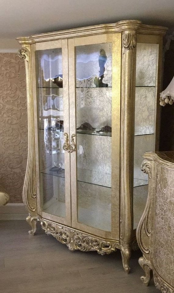 Casa Padrino Vitrine Luxus Barock Vitrine Antik Gold 135 x 53 x H. 203 cm - Prunkvoller Massivholz Vitrinenschrank im Barockstil - Barock Möbel von Casa Padrino