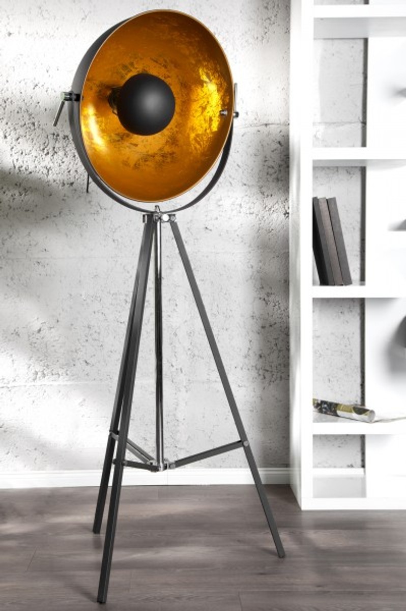 Designer Studioleuchte Stativ-Lampe, Stehleuchte in Schwarz/Gold Höhe: 160 cm - Tripod floor lamp Designer Studioleuchte Stativ-Lampe, Stehleuchte in Schwarz/Gold Höhe: 160 cm - Tripod floor lamp von Casa Padrino