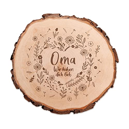 Baumscheibe mit Gravur, Deko Holzscheiben Geschenk für Oma, Runde Baumstamm Scheibe mit Blumenherz Motiv, Gravierte Holzplatte als Geschenkidee, Natur Tischdeko, Geburtstagsgeschenk für Frauen Baumscheibe mit Gravur, Deko Holzscheiben Geschenk für Oma, Runde Baumstamm Scheibe mit Blumenherz Motiv, Gravierte Holzplatte als Geschenkidee, Natur Tischdeko, Geburtstagsgeschenk für Frauen von Casa Vivente