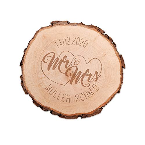 Casa Vivente Baumscheibe mit Gravur zur Hochzeit, Personalisiert mit Namen und Datum, Motiv Herzen Mr&Mrs, Dekoration, Hochzeitsgeschenk für Brautpaar Casa Vivente Baumscheibe mit Gravur zur Hochzeit, Personalisiert mit Namen und Datum, Motiv Herzen Mr&Mrs, Dekoration, Hochzeitsgeschenk für Brautpaar von Casa Vivente