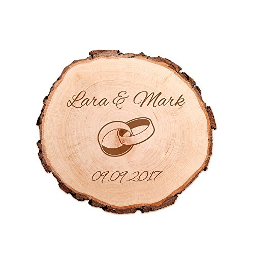 Casa Vivente Baumscheibe mit Gravur zur Hochzeit – Motiv Ringe – Personalisiert mit Namen und Datum – Türschild und Wand-Deko – Hochzeitsgeschenk für Braut und Bräutigam – Geschenkidee Hochzeitstag von Casa Vivente