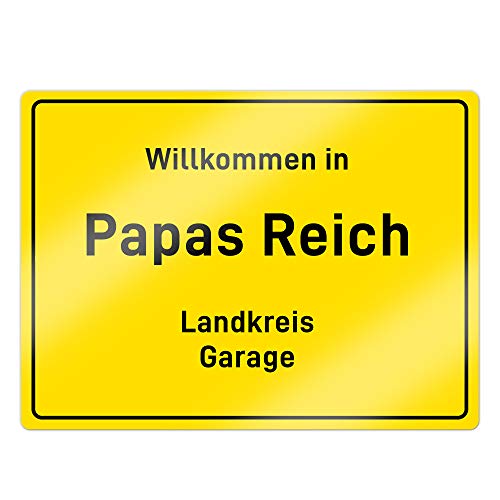 Casa Vivente Ortsschild mit Aufdruck, Papas Reich, Personalisiert mit Wunschtext, Gelbe Tafel aus Aluminium als Wand-Dekoration von Casa Vivente