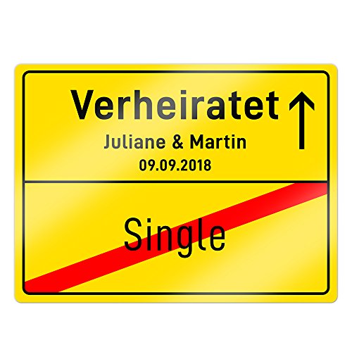 Casa Vivente Ortsschild mit Aufdruck zu Hochzeit – Verheiratet – Personalisiert mit Namen und Datum – Aluminium-Schild – Wand-Dekoration – Hochzeitsgeschenk für Paare – Maße: 20 x 26,5 cm von Casa Vivente