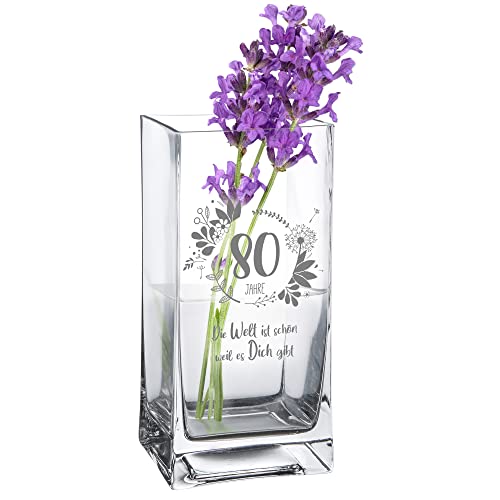 Casa Vivente Vase zum 80. Geburtstag mit süßer Gravur, Eckige Glasvase mit Alter und Spruch als Geburtstagsgeschenk für Frauen, Blumenvase für Moderne Deko Casa Vivente Vase zum 80. Geburtstag mit süßer Gravur, Eckige Glasvase mit Alter und Spruch als Geburtstagsgeschenk für Frauen, Blumenvase für Moderne Deko von Casa Vivente