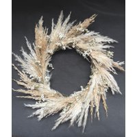Pampas Und Gänseblümchenkranz Moderne Boho-Trockenblumen-Wanddeko von CasaAndFlores