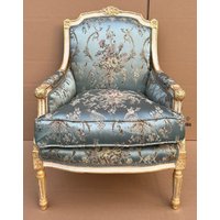 Casa Padrino Barock Lounge Thron Sessel Empire Hellblau Muster/Weiß Gold - Wohnzimmer Möbel Im Barockstil von CasaPadrino