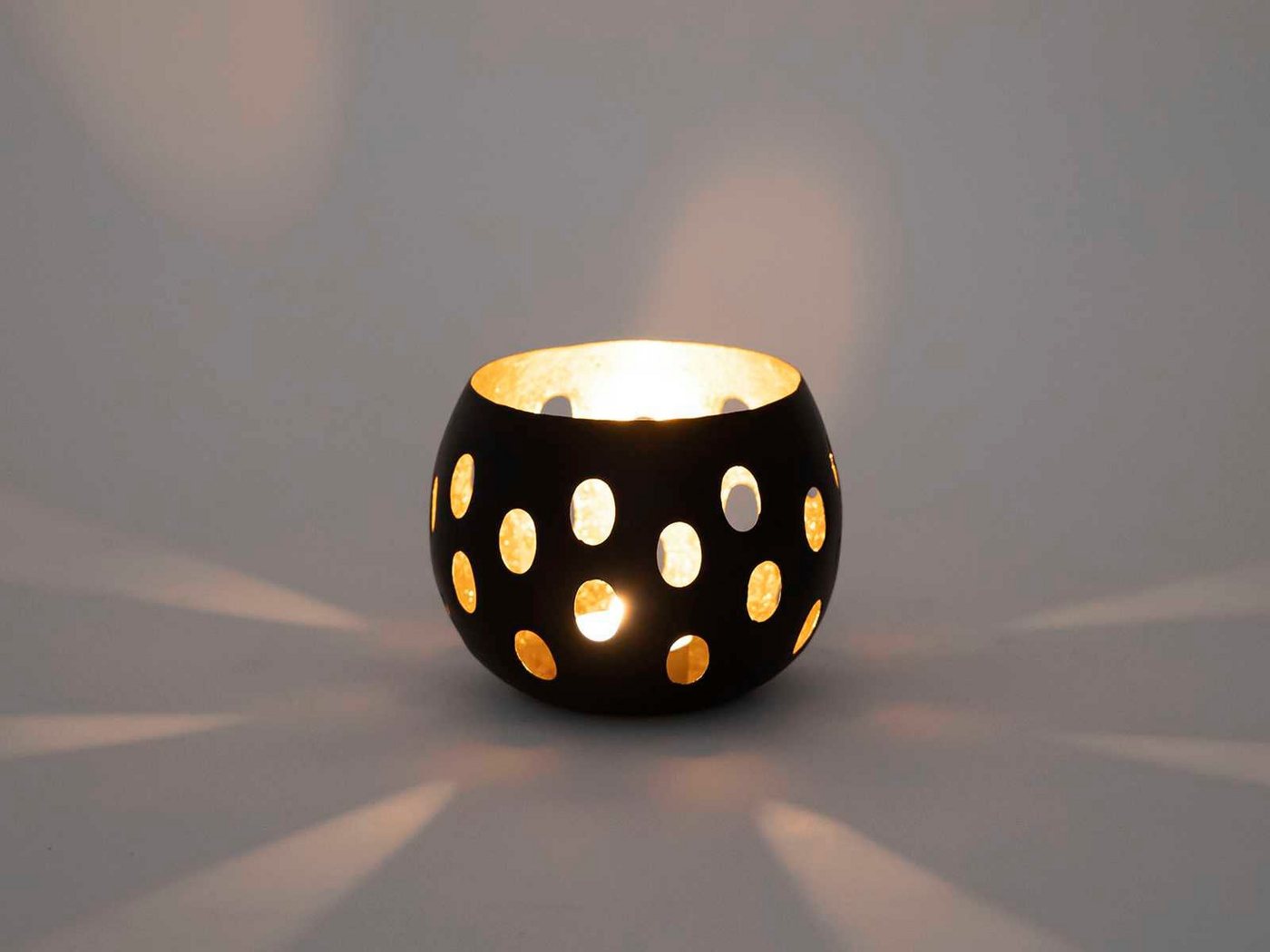 Casamia Kerzenhalter Teelichthalter Set 2-teilig Kerzenhalter Florina Kugelform schwarz mat von Casamia