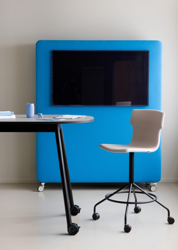 Cascando Co-Chair High optional mit Armlehnen von Cascando