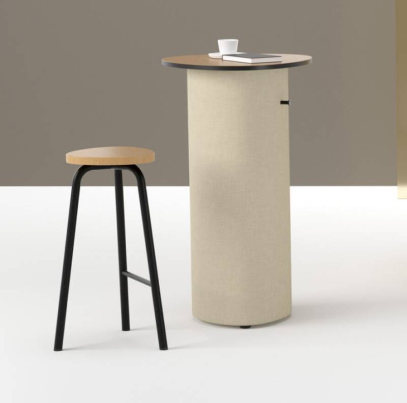 Cascando Pully Stool Barhocker mit Massivholz-Sitzfläche von Cascando
