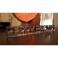 Gespiegeltes Acryl Schreibtisch Namensschild Personalisiertes Firmengeschenk von CashPersonalPrints
