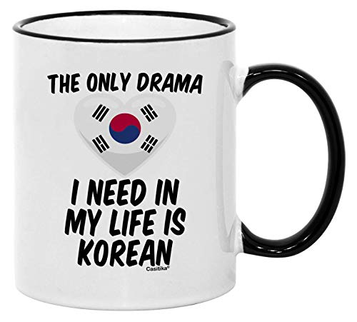 Casitika Kdrama Mugs Koreanische Kaffeetasse, 325 ml, The Only Drama I Need In My Life Is Koreanisch, 325 ml, schwarzer Griff / Rand von Casitika