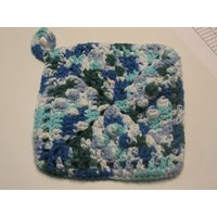 Blau, Grün & Weiß Bobbled Topfhalter von CassidysCreationsOR