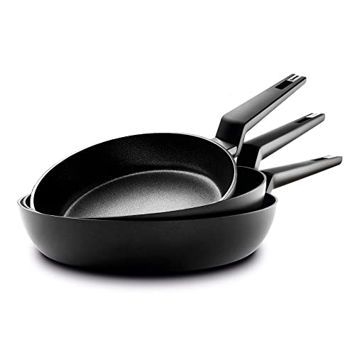 CASTEY - Pfannenset aus Titan, Maße 24, 26 und 28 cm, antihaftbeschichtet, PFOA-frei, verstärkt mit Titanpartikeln, ergonomischer Griff, geeignet für alle Küchen von Castey