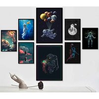 Cartoon Astronaut Im Weltall Kreatives Poster Wanddekoration Home Dekoration Kunst Schlichter Stil Leinwand Malerei Rahmenlos von CatKittyStore