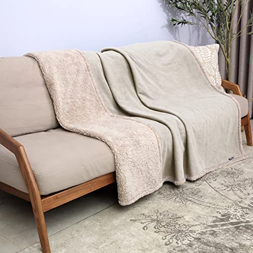 Catalonia Classy Hundedecke Wasserdicht Decke Waschbar, Fleece Sherpa Pee Proof Hunde Wasserfest Decken for Sofa Couch Bett Zum Schutz, Decke Kratzfeste Wasserabweisend L 203×152 cm, Kamel/Taupe von Catalonia Classy