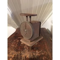 Küche & Haushalt Skala Der Standard Antike Ca. 1900 U.s. Pelouze 24 Pfund Messing Gesicht Runde Pfanne Schwarz Mit Schweren Primitive Rust Patina von CatamountCurios