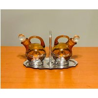 Öl & Essig Cruets 1930Er Jahre Vintage 1940Er Farber Brothers Art Deco Bernstein Glas Chrom Mit Caddy Krome Kraft von CatamountCurios