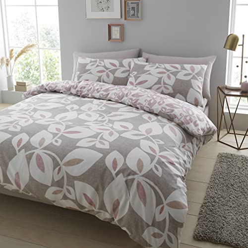 Catherine Lansfield Inga Leaf Blush 200x220+50x80(2)+Plain Dyed Rose Tan 240x280 von Catherine Lansfield
