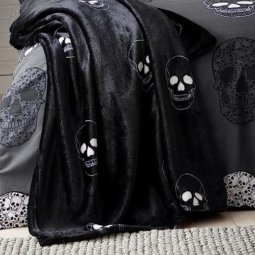 Catherine Lansfield Kuschelige Fleece-Decke mit Totenköpfen, 130 x 170 cm, Grau von Catherine Lansfield